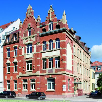 Immeuble de bureaux depuis les premiers jours